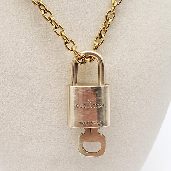 Authentic Louis Vuitton Gold Lock w/ Unbranded Stainless Steel Chain - Picture 4 of 7